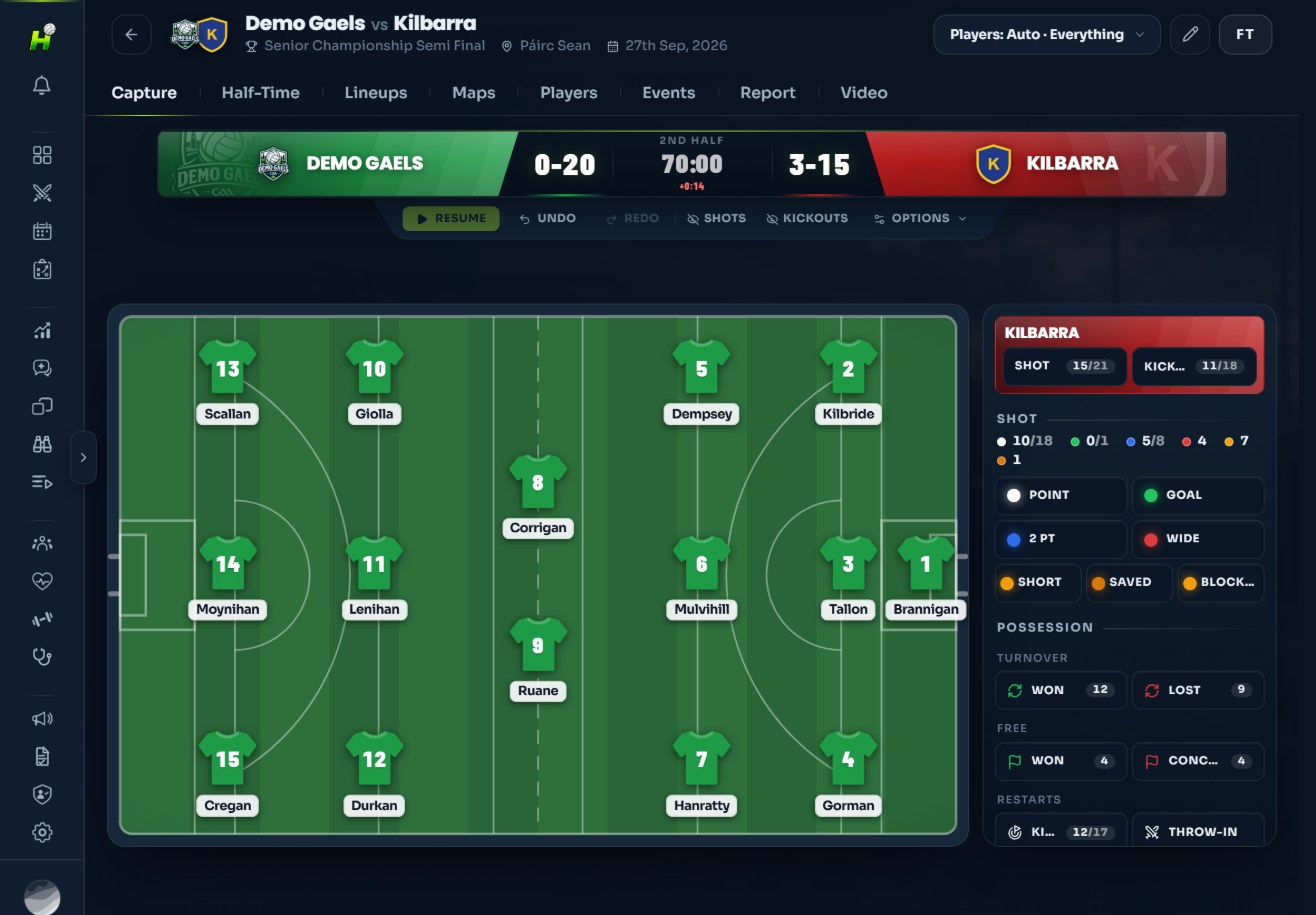 Live match capture: the team on the pitch and the tagging panel